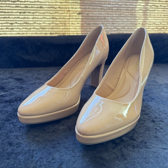 Anne Klein Cream Patent Heels - Picture 3 of 7